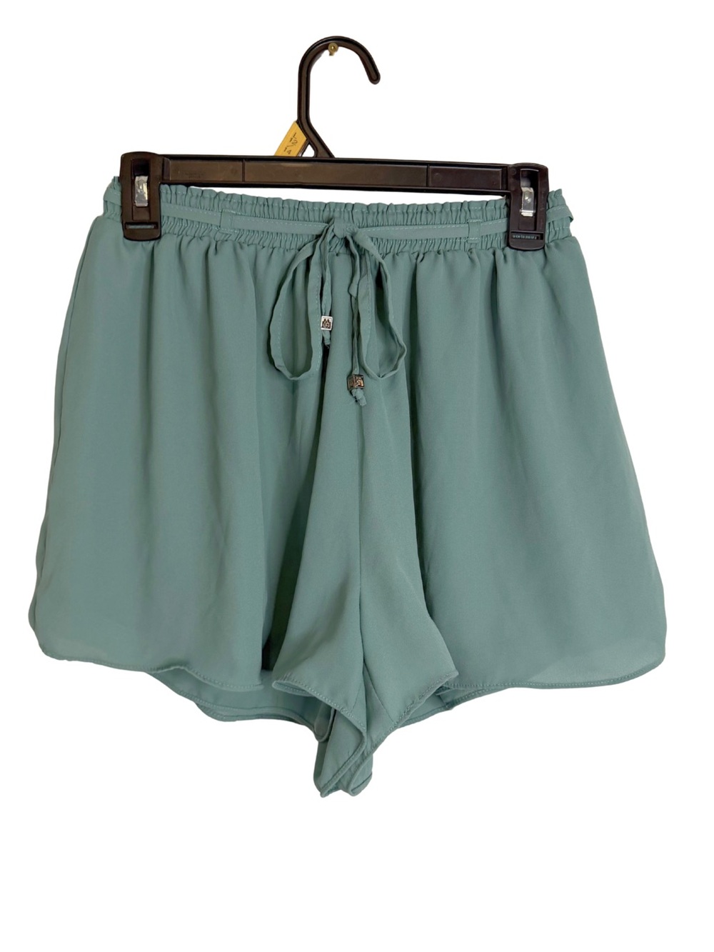 3/$20 She + Sky Silk Blend Green High Waist Elastic Waist Shorts Size Medium